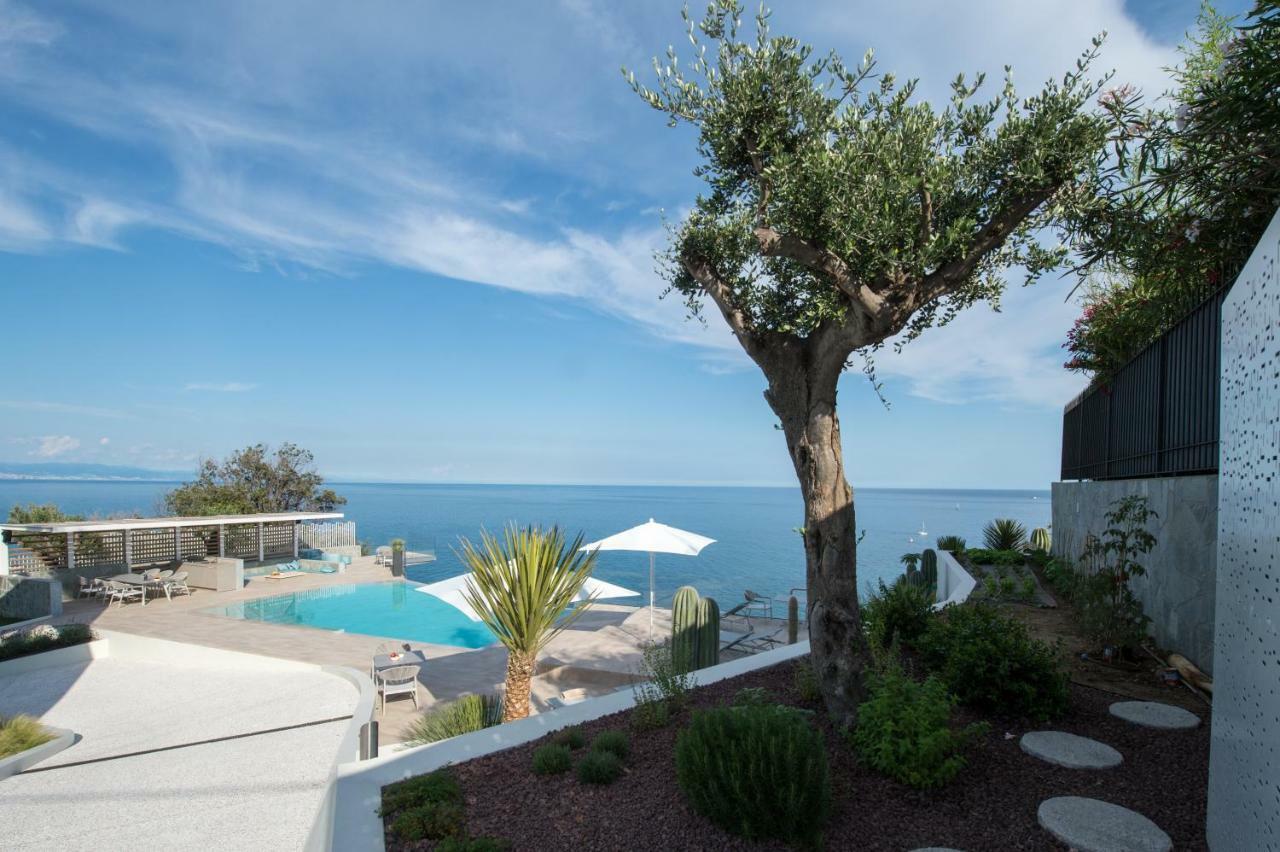 B&B Capo Torre Resort & Spa Albisola Superiore Εξωτερικό φωτογραφία