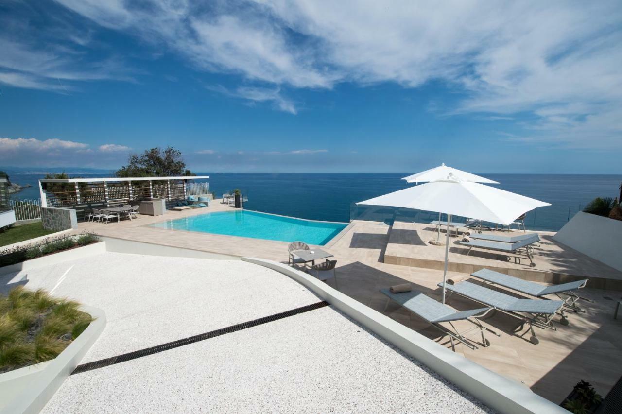 B&B Capo Torre Resort & Spa Albisola Superiore Εξωτερικό φωτογραφία